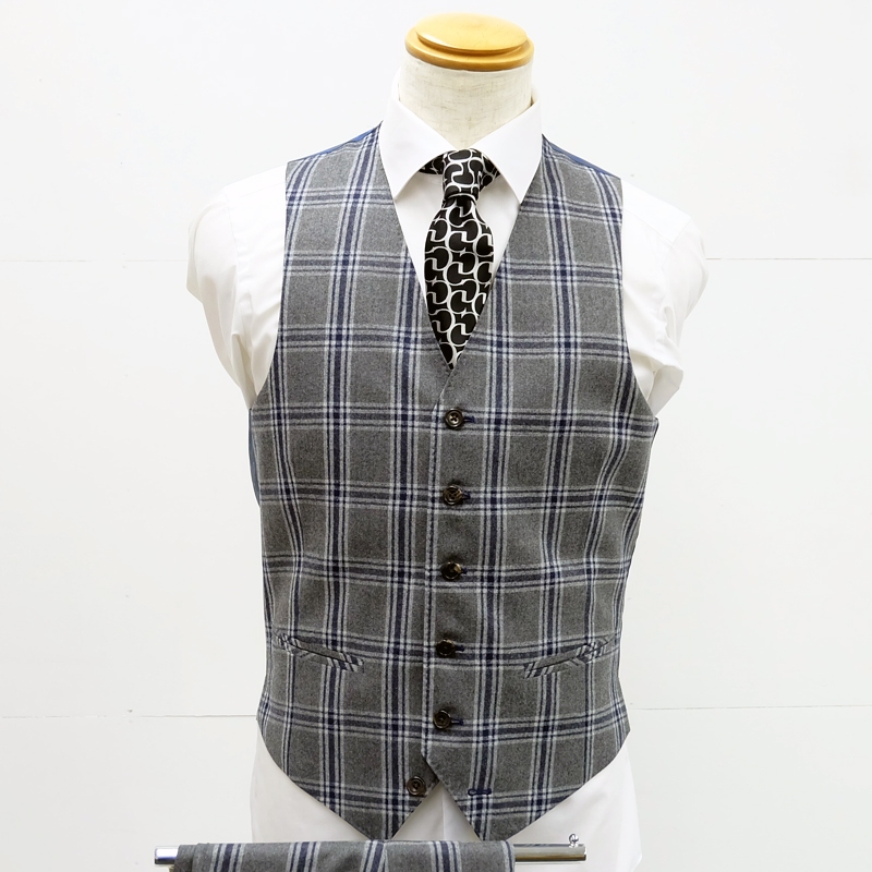 オーダースーツ,オーダーシャツ,オーダーベルト,オーダーネクタイ,神戸,三宮,安い,格安,オーダー,サロン,GISE,ジセ,FIGALO,フィガロ,ドミニックフランス,ドーメル,ゼニア,ロロピアーナ,カノニコ,ビエレッシ,ダローデイル,オーダータキシード,結婚式,成人式,パーティー,衣装