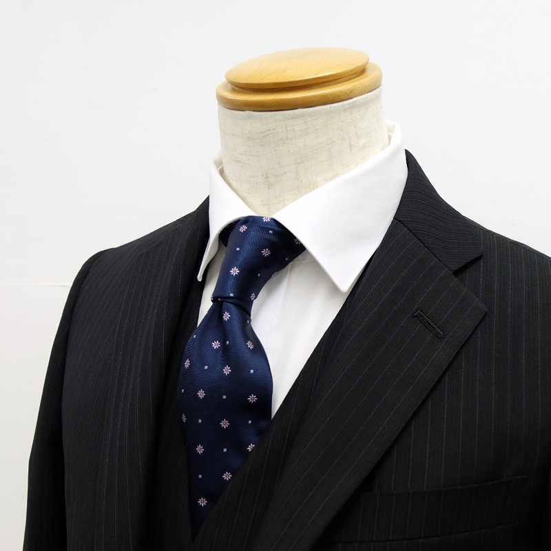 オーダースーツ,オーダーシャツ,オーダーベルト,オーダーネクタイ,神戸,三宮,安い,格安,オーダー,サロン,GISE,ジセ,FIGALO,フィガロ,ドミニックフランス,ドーメル,ゼニア,ロロピアーナ,カノニコ,ビエレッシ,ダローデイル,オーダータキシード,結婚式,成人式,パーティー,衣装