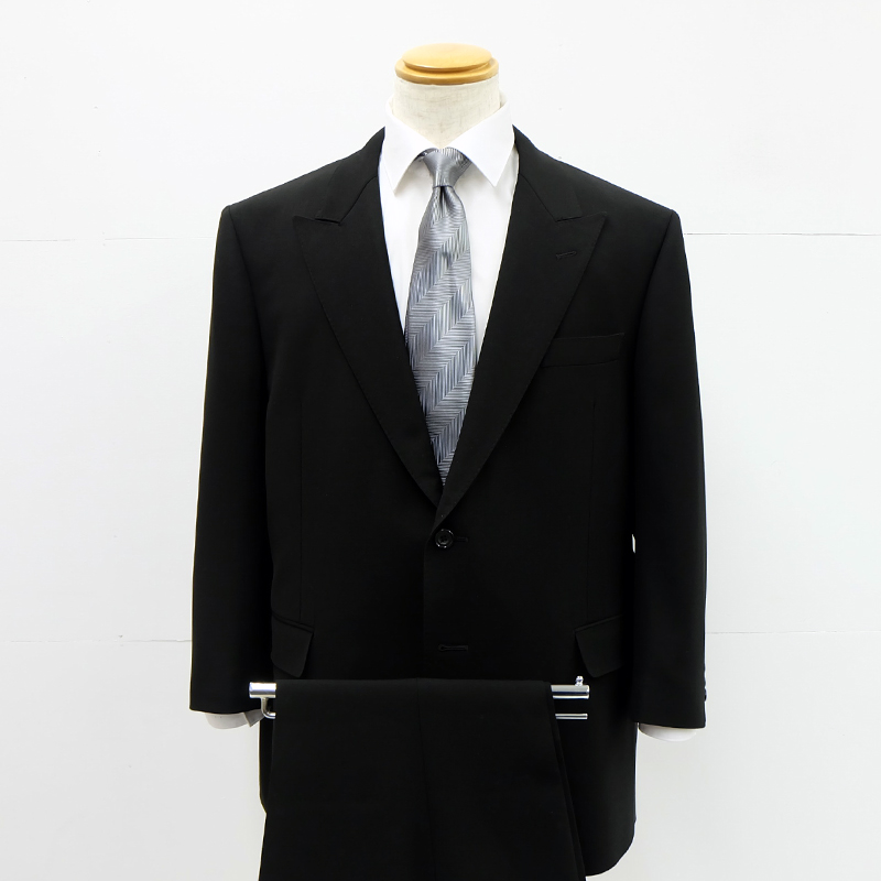 GISE,ジセ,FIGALO,フィガロ,オーダー,オーダーメイド,ビスポーク,オーダースーツ,オーダーシャツ,オーダーベルト,オーダーネクタイ,オーダーシューズ,オーダータキシード,結婚式,成人式,パーティー,衣装,神戸,三宮,兵庫,元町,磯上,大阪,関西,安い,サロン,Dominique France,ドミニックフランス,DORMEUIL,ドーメル,Ermenegildo Zegna,エルメネジルド ゼニア,ゼニア,BATEMAN OGDEN,べイトマン オグデン,Loro Piana,ロロピアーナ,CANONICO,カノニコ,BIELLESI,ビエレッシ,DARROW DALE,ダローデイル,FRATELLI TALLIA DI DELFINO,フラッテリ タリア ディ デルフィノ,デルフィノ,HYDROGEN,ハイドロゲン,BajoLugo,バジョルゴ,TRESTAR,トレスター,安い,格安