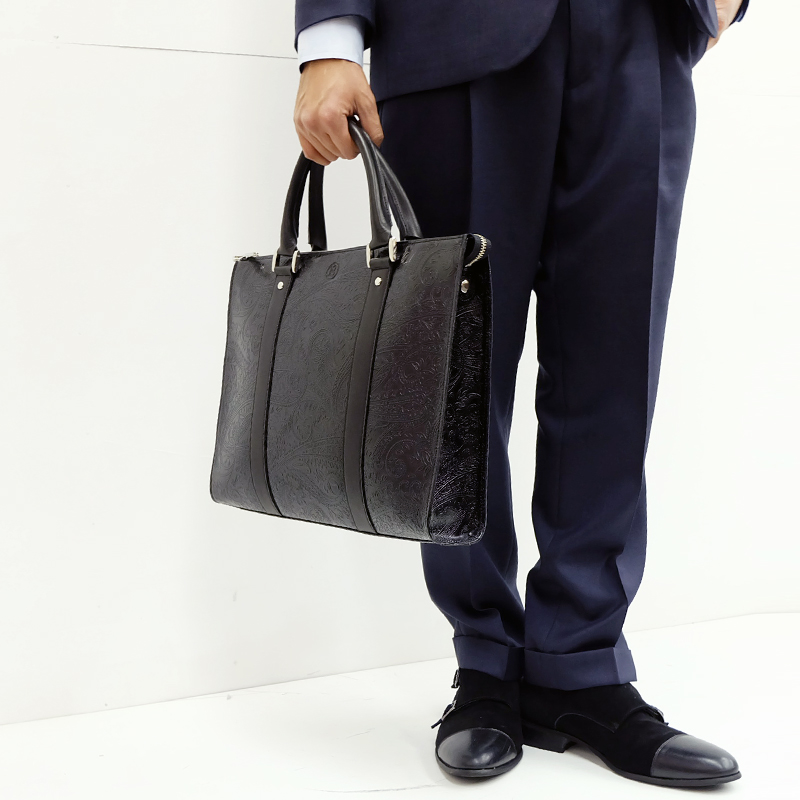 GISE,ジセ,FIGALO,フィガロ,オーダー,オーダーメイド,ビスポーク,オーダースーツ,オーダーシャツ,オーダーベルト,オーダーネクタイ,オーダーシューズ,オーダータキシード,結婚式,成人式,パーティー,衣装,神戸,三宮,兵庫,元町,磯上,大阪,関西,四国,高松,香川,丸亀,丸亀町商店街,中国地方,安い,サロン,Dominique France,ドミニックフランス,DORMEUIL,ドーメル,Ermenegildo Zegna,エルメネジルド ゼニア,ゼニア,BATEMAN OGDEN,べイトマン オグデン,Loro Piana,ロロピアーナ,CANONICO,カノニコ,BIELLESI,ビエレッシ,DARROW DALE,ダローデイル,FRATELLI TALLIA DI DELFINO,フラッテリ タリア ディ デルフィノ,デルフィノ,PELLE MORBIDA,ペッレモルビダ,HYDROGEN,ハイドロゲン,BajoLugo,バジョルゴ,TRESTAR,トレスター,BETONES,ビトーンズ,DAVENA,ダべナ,ダヴェナ,STARLEAN,スターリアン,安い,格安